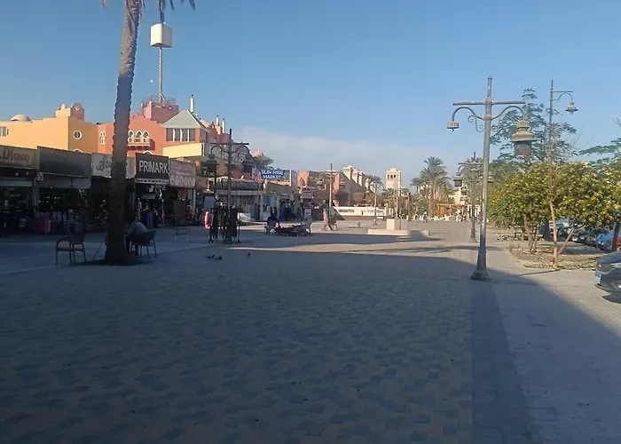 Апартаменты Sea View In Center Хургада