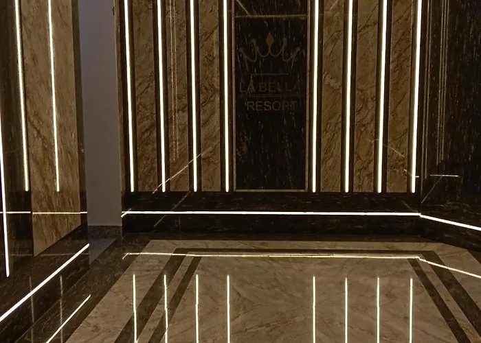 Sea View In Center Апартаменты Хургада